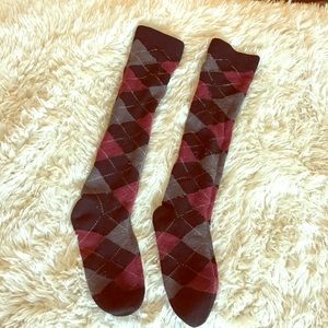Argyle red black tall socks